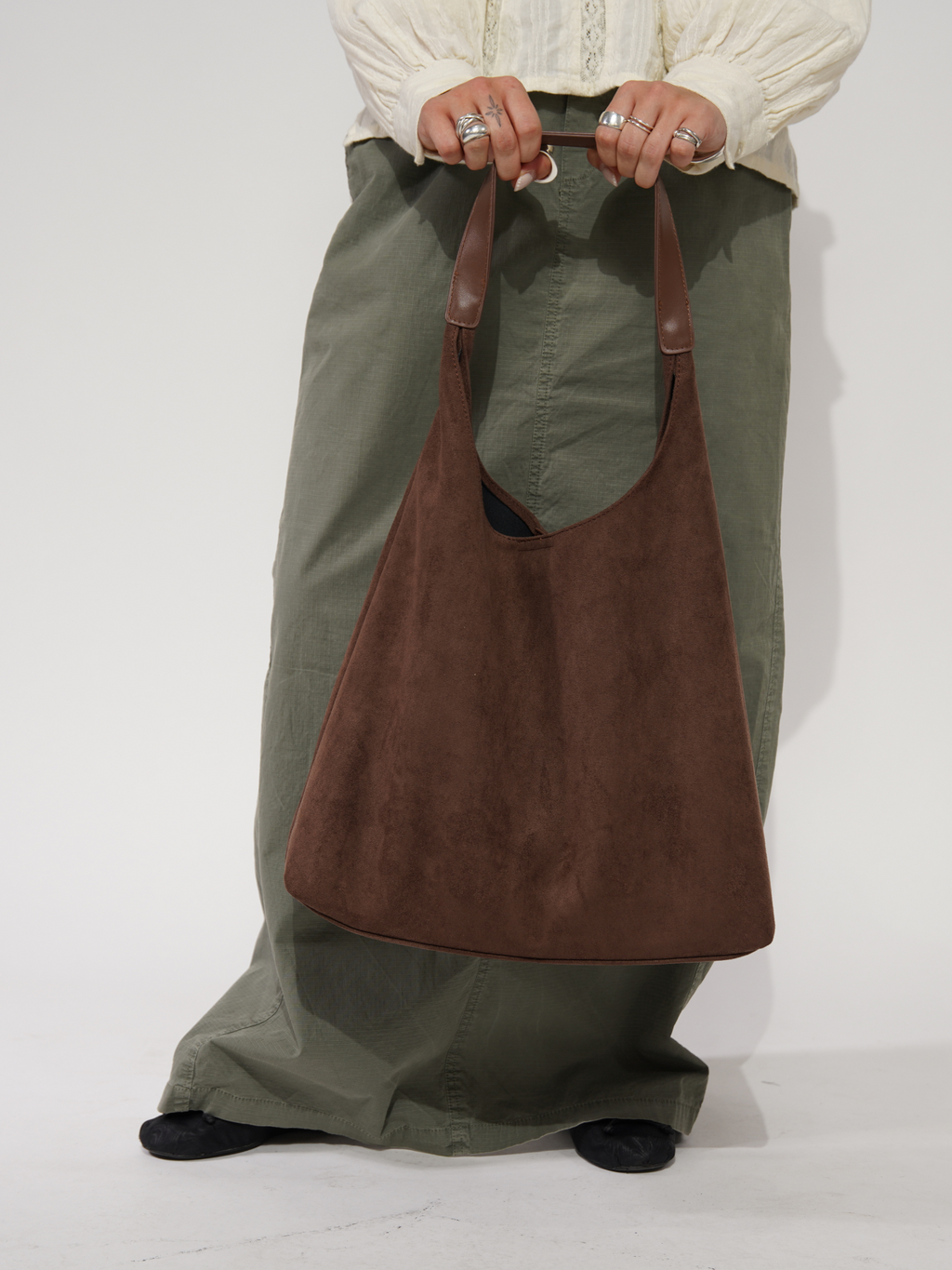 Classic Leather Tote for Daily Use