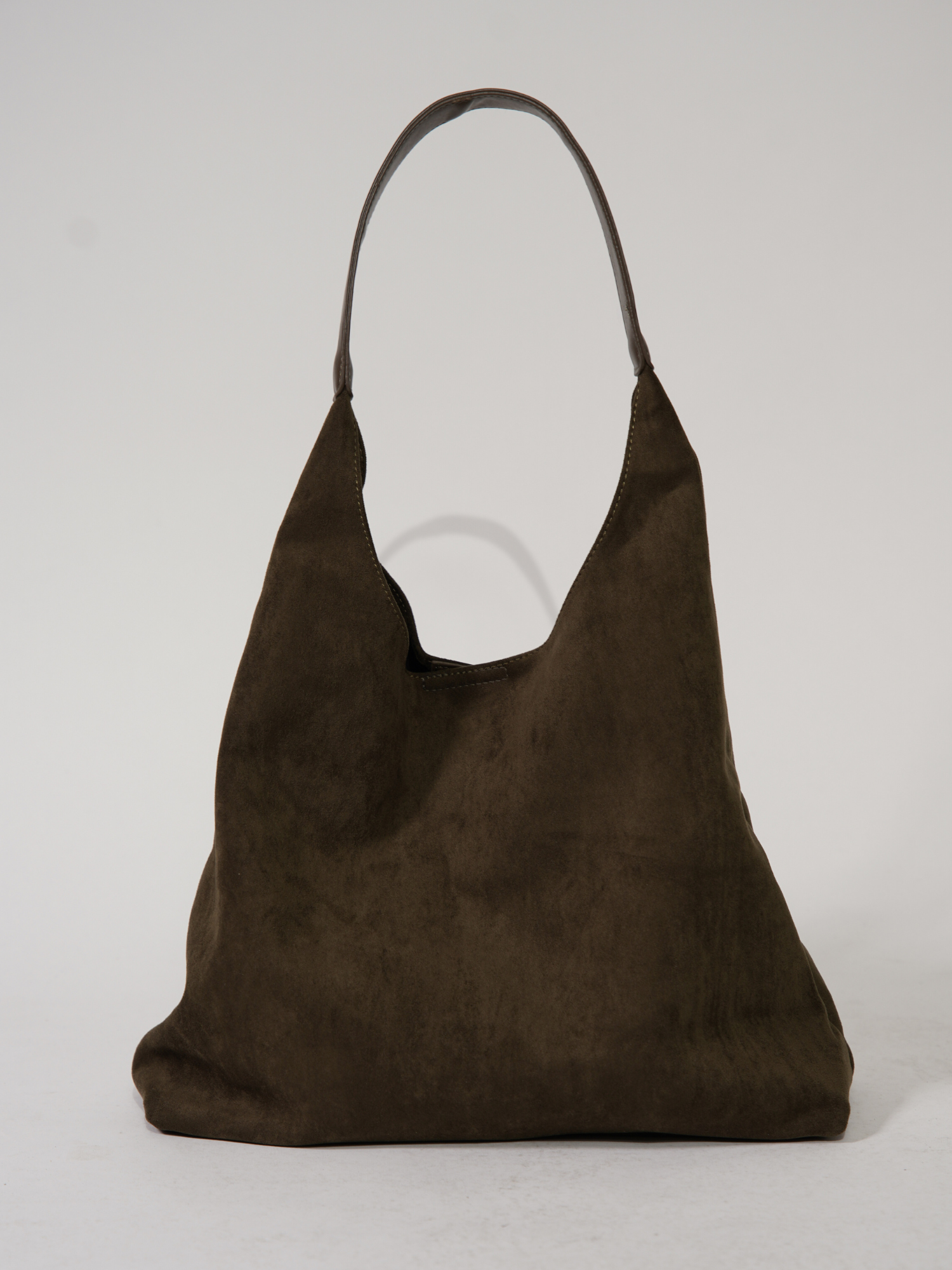 Classic Leather Tote for Daily Use