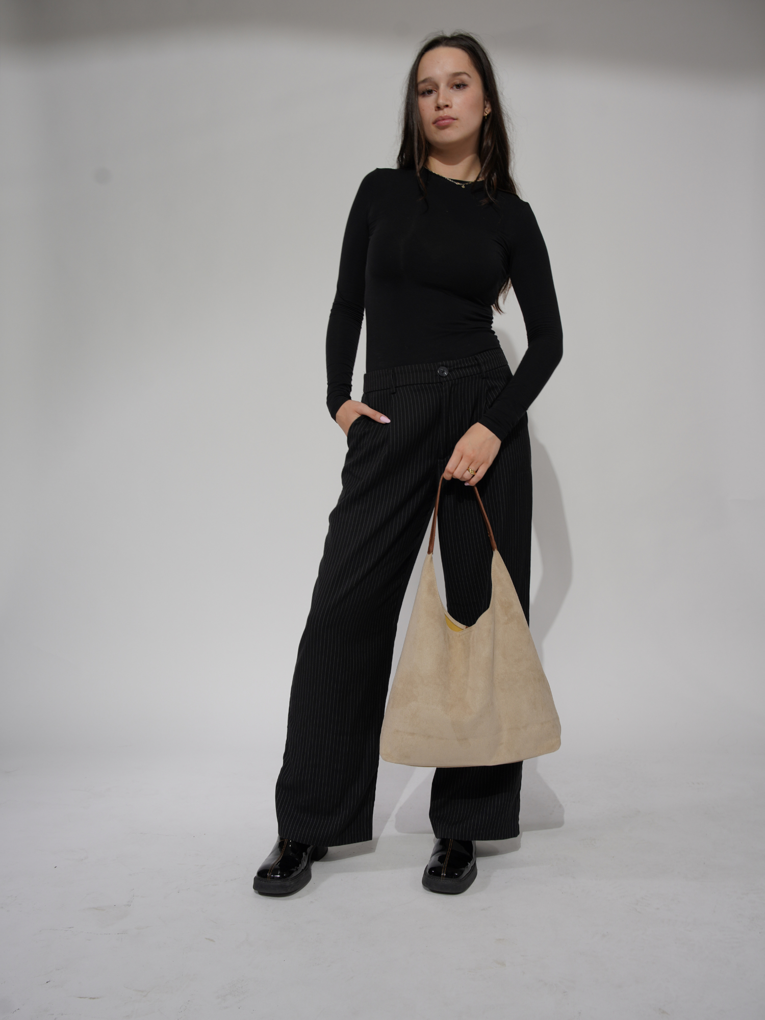 Classic Leather Tote for Daily Use