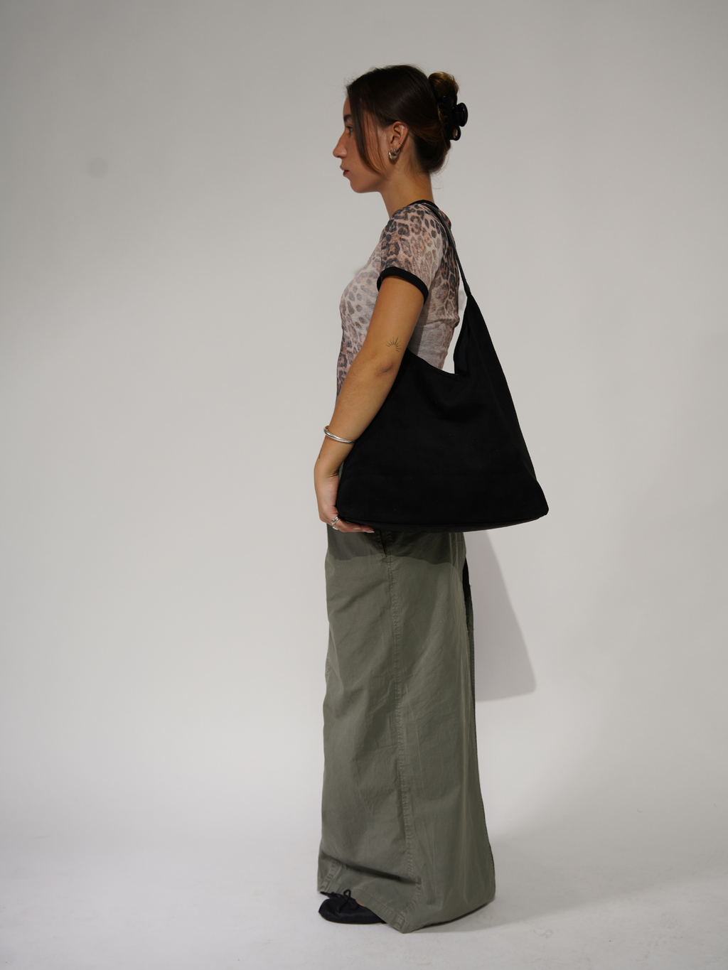 Classic Leather Tote for Daily Use