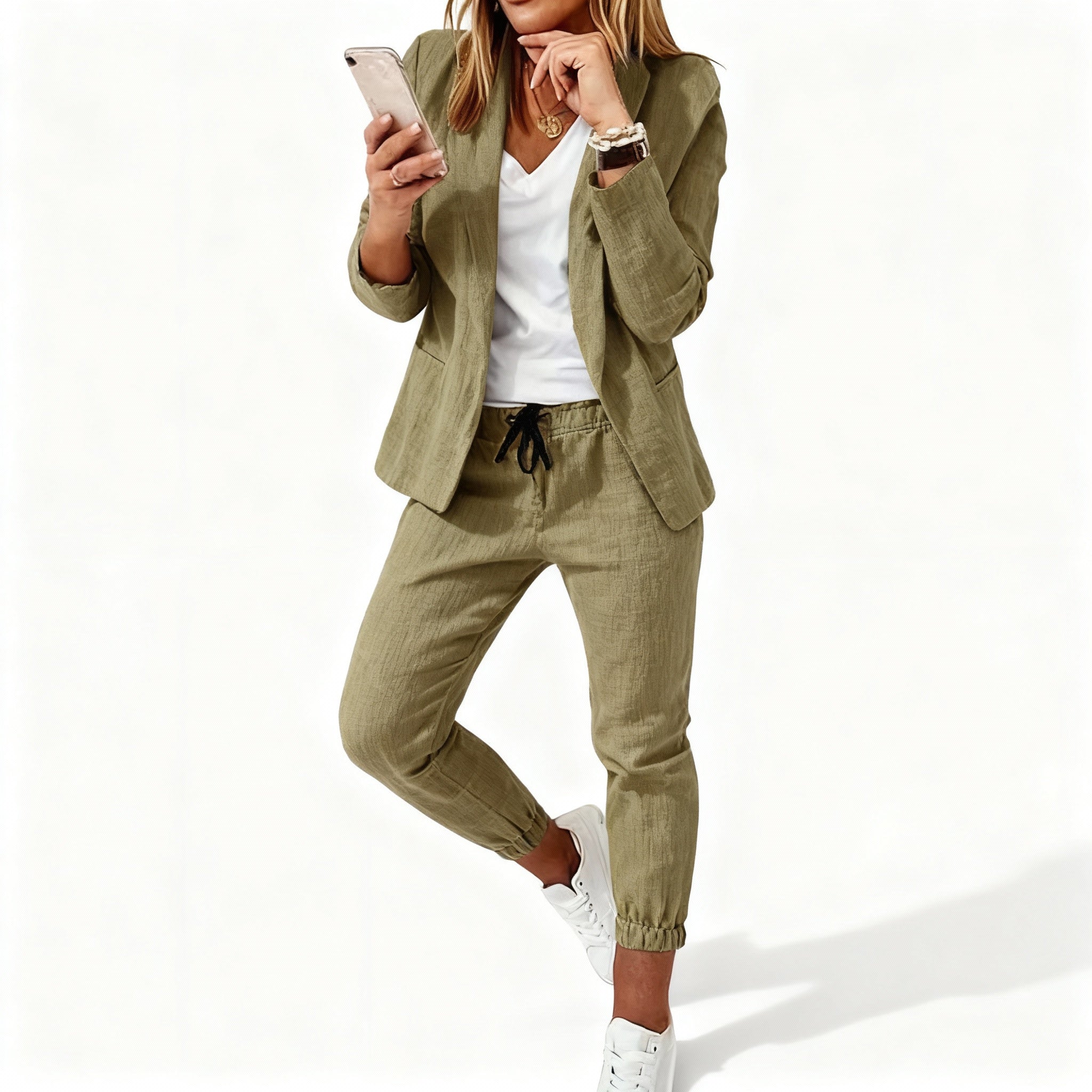 Chic Women's Blazer and Jogger Set – Coordinating Blazer and Trousers
