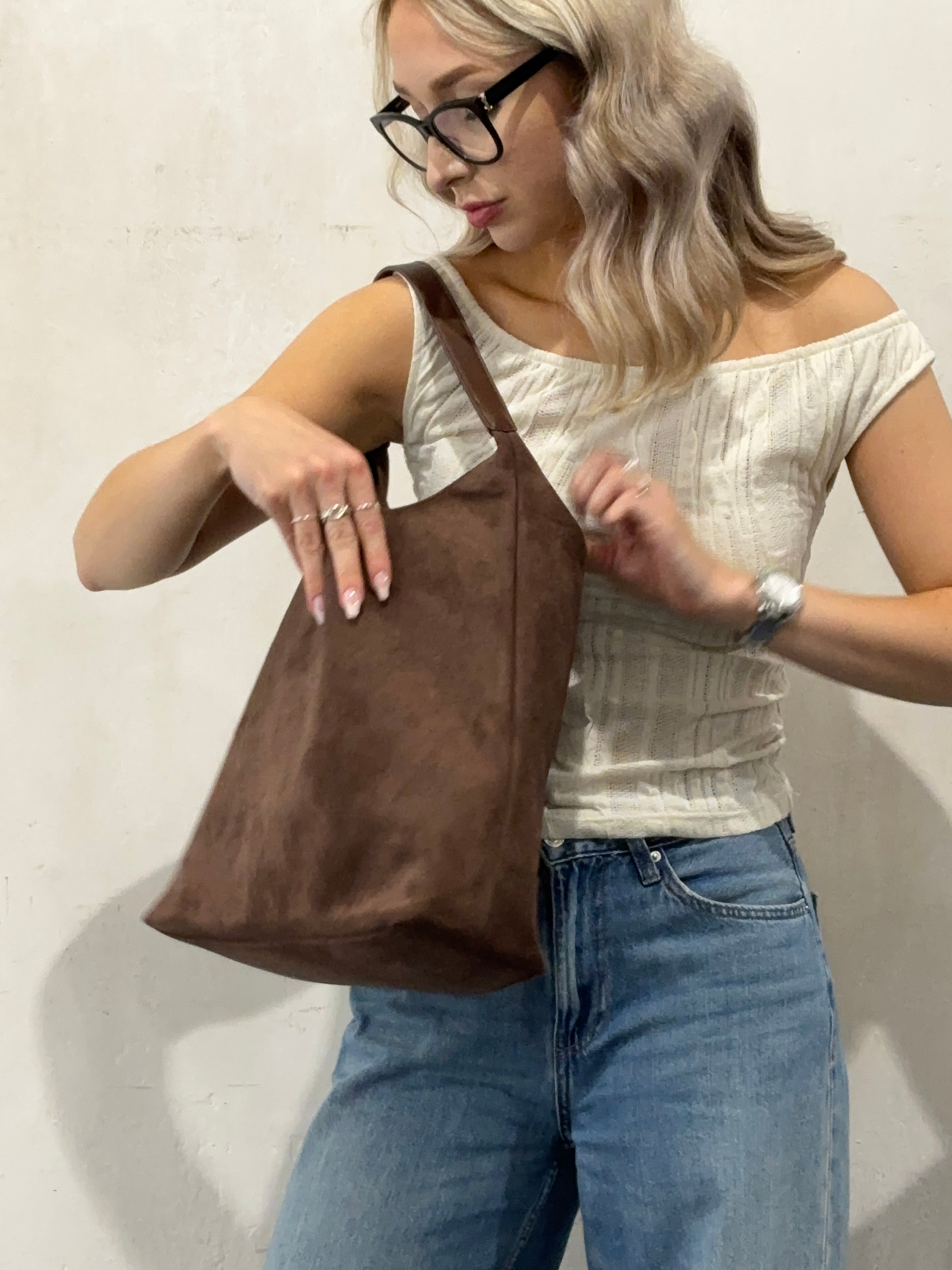 Classic Leather Tote for Daily Use