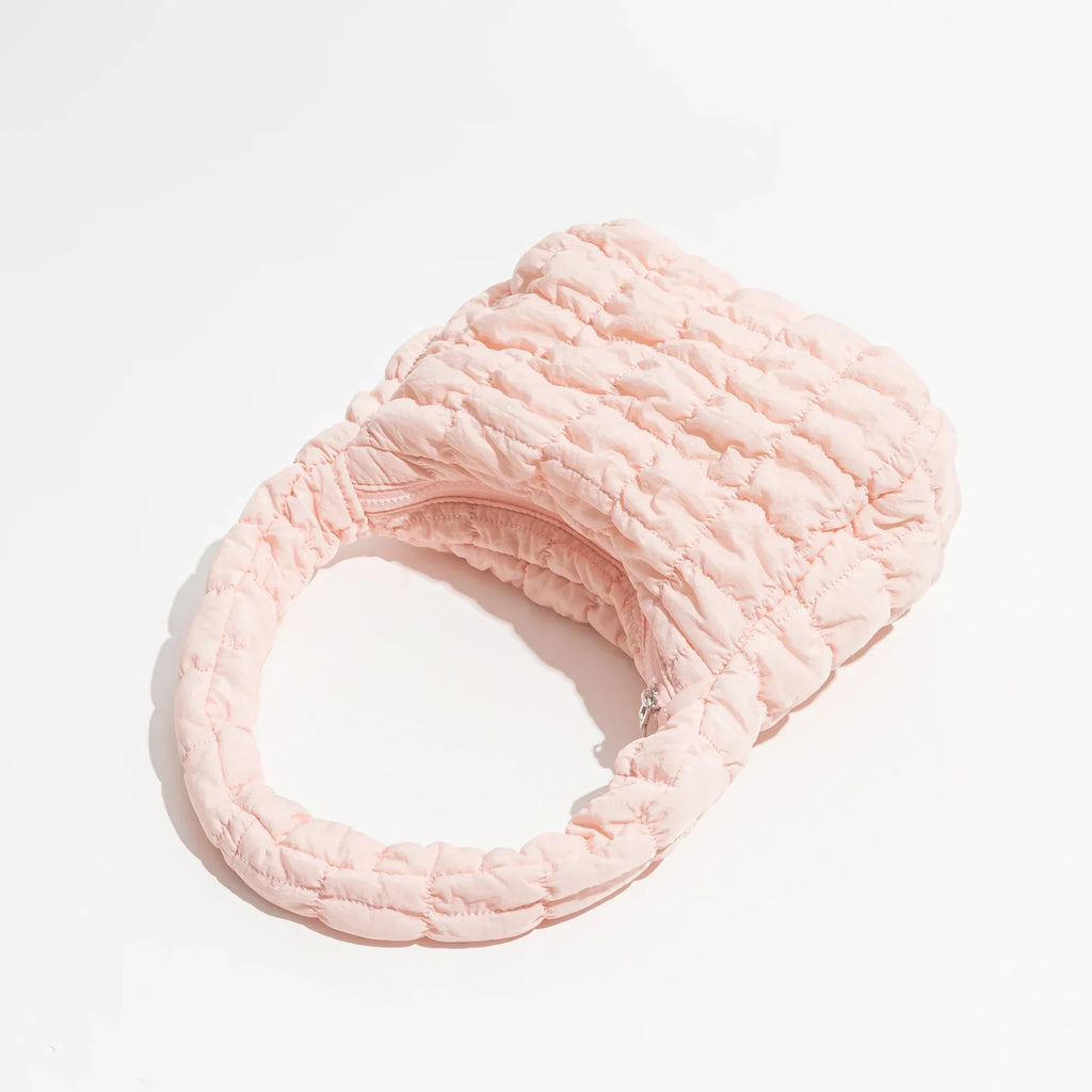 Cloud Down Crossbody Bag – The Ultimate Travel Companion!