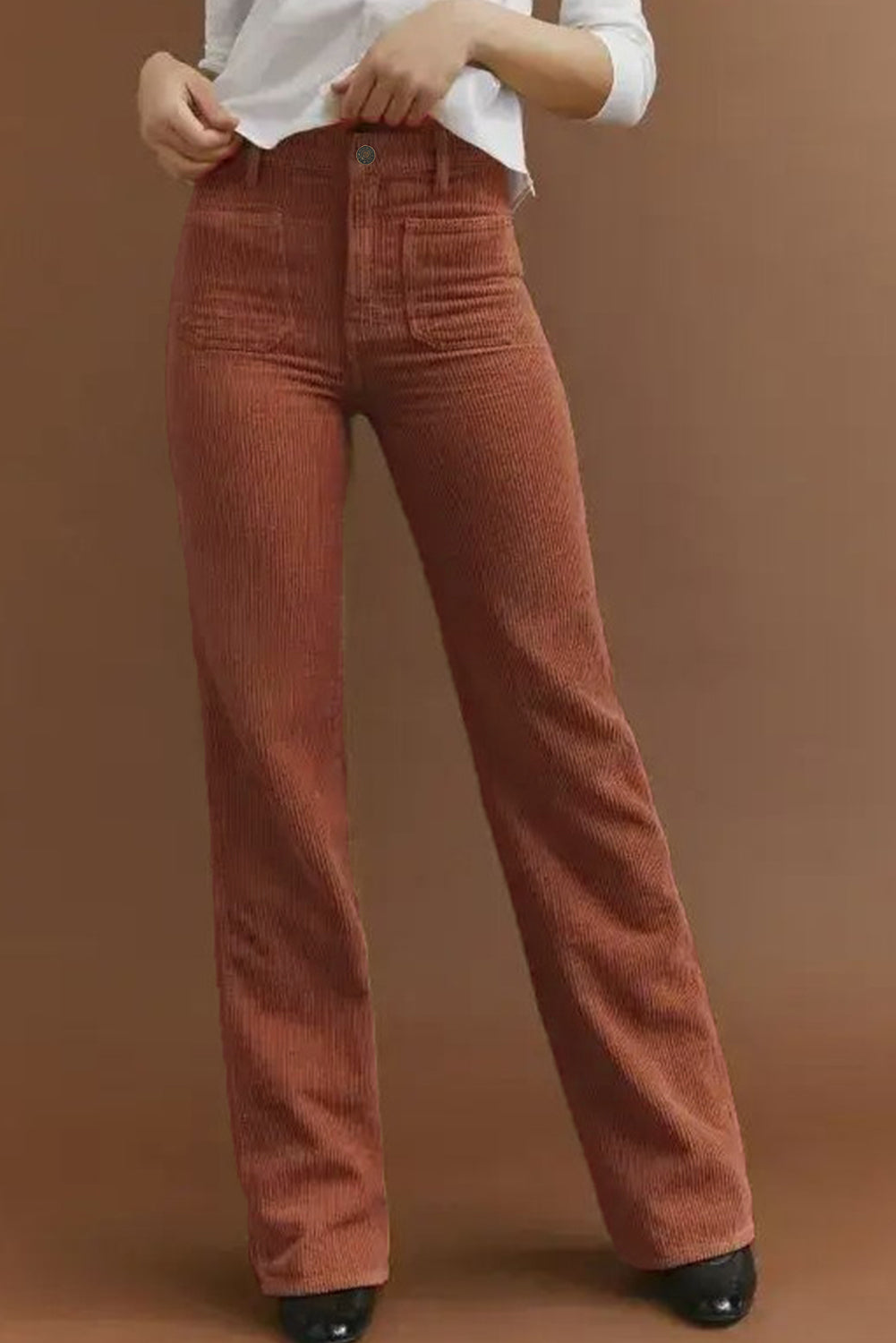 High-Waisted Corduroy Pants Featuring Square Pockets